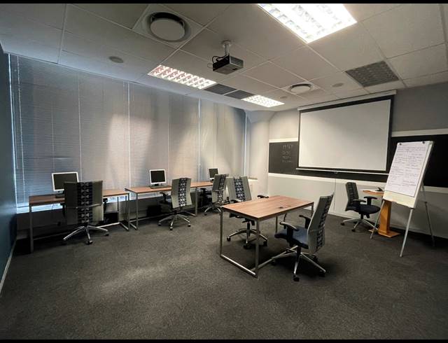 279M² OFFICE TO LET IN CAPE TOWN CITY CENTRE